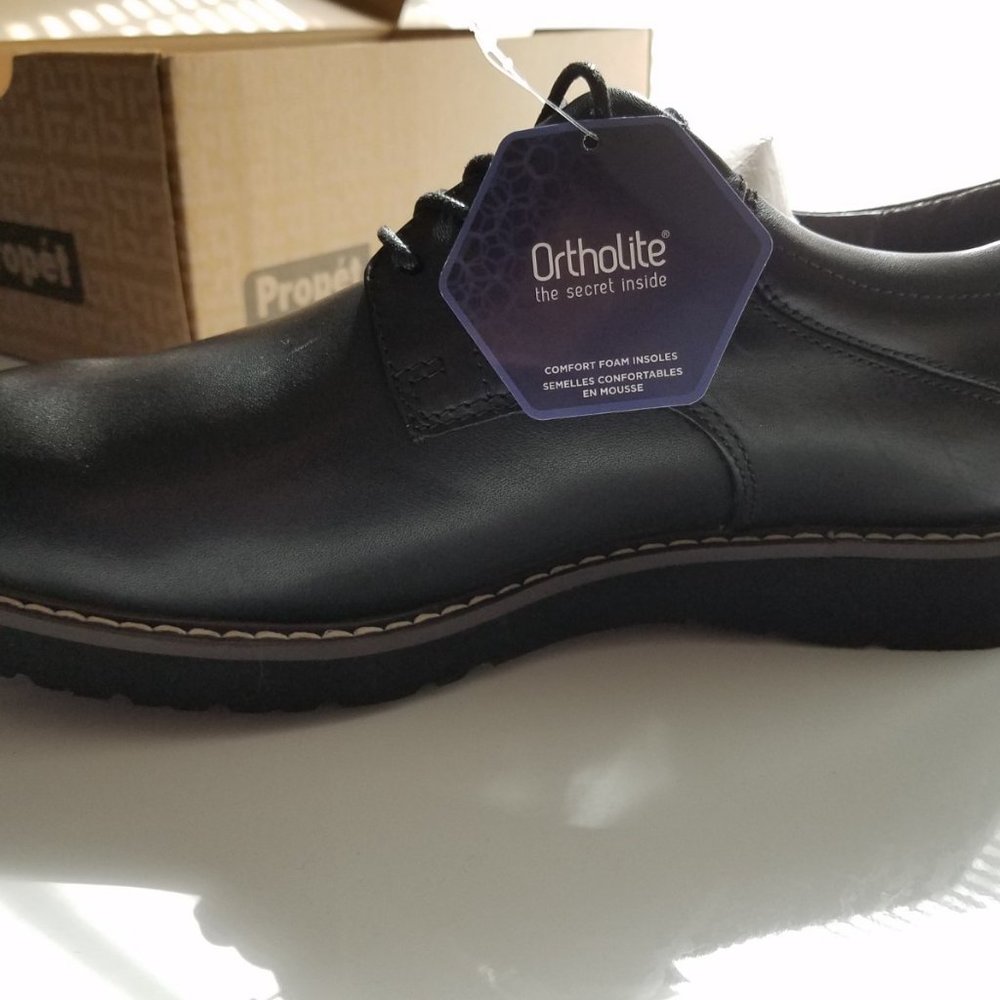 Propét Grisham Dress Oxford (Black), Size 8M